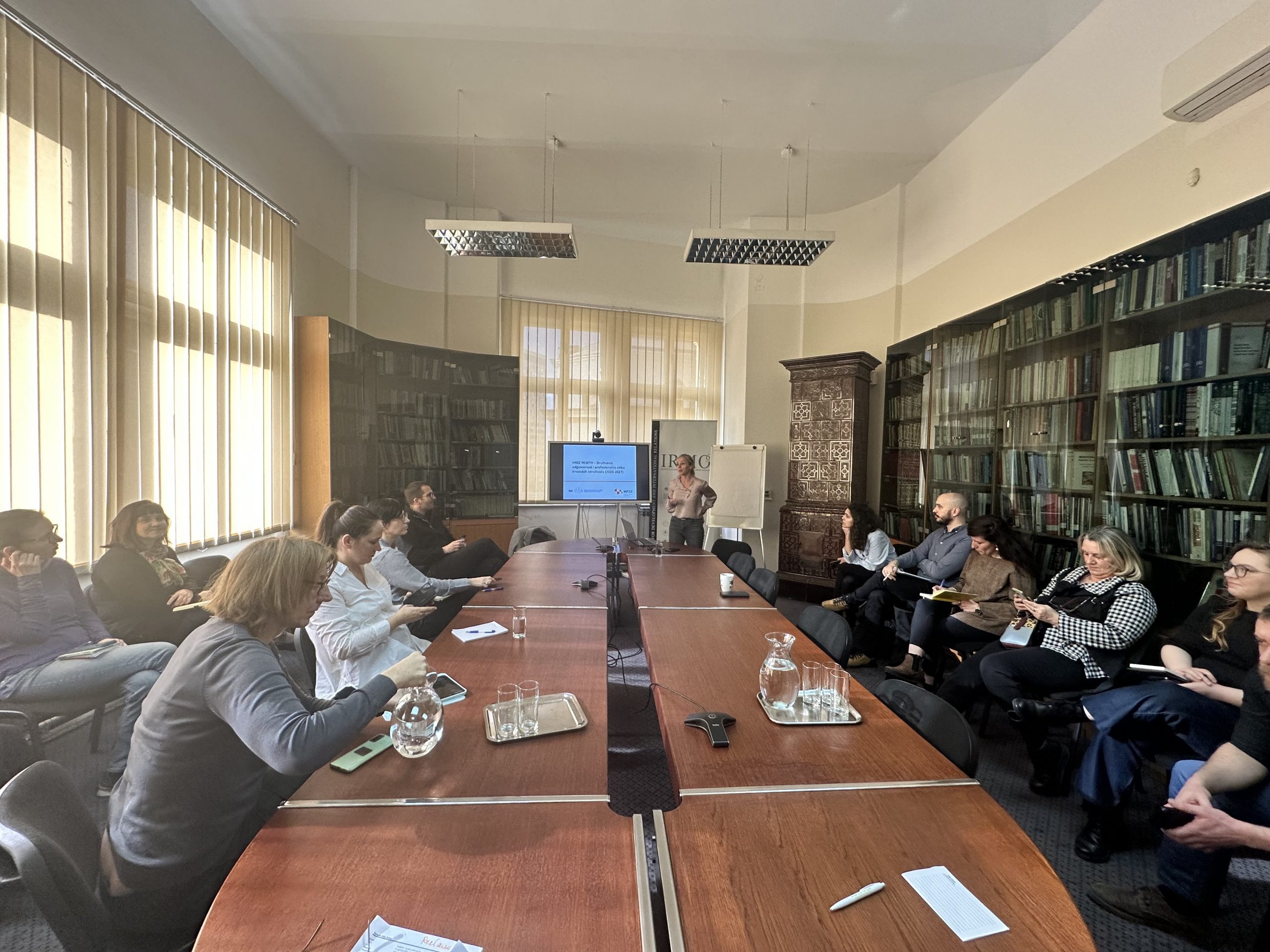 Lecture and discussion on social responsibility and ethics in science