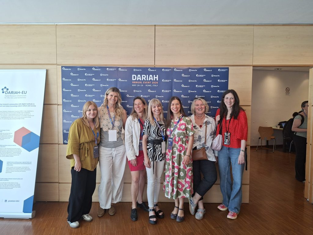 Dr. sc. Barbara Lovrinić Higgins i dr. sc. Aleksandra Uzelac održale izlaganja na konferenciji digitalne humanistike DARIAH 2026